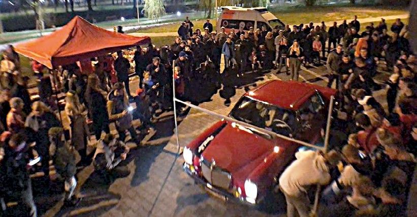Akcja na parkingu przy ul. Farbiarskiej trwała do wieczora