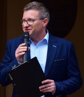 jednac m
