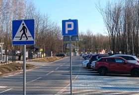 parking nad Zalewem Sulejowskim