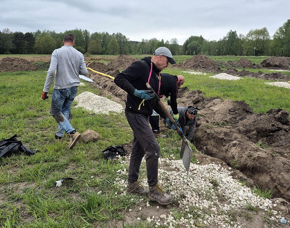 Rodzicie dzieci trenujących w klubie i przyjaciele WKS-u pracują społecznie, ale potrzebują pieniędzy na zakup niezbędnych materiałów