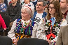 Genowefa i&nbsp;Kinga Kosiackie-Bąk podczas uroczystości w&nbsp;Muzeum w&nbsp;Łowiczu