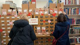 Na czytelników Biblioteki Pedagogicznej czekały walentynkowe niespodzianki