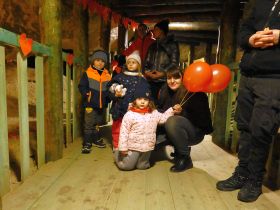 Dodatkowe atrakcje przyciągnęły do&nbsp;Grot Nagórzyckich cale rodziny