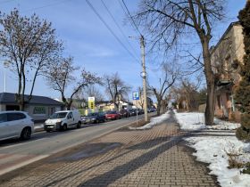 Mieszkańcom dzielnicy bardzo przeszkadzają korki, hałas, spaliny